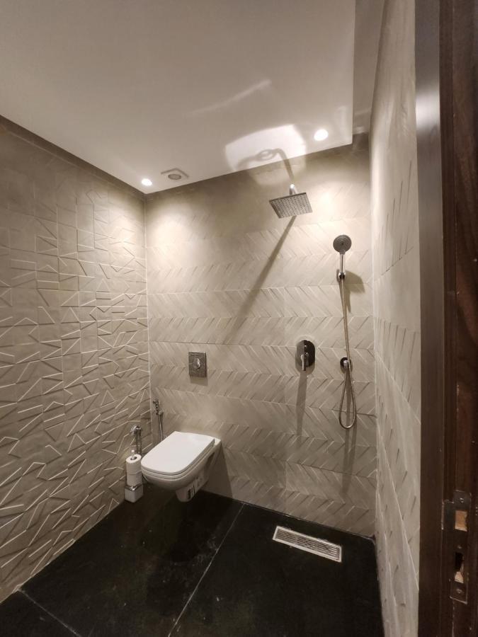 Modern Luxury Retreat: 2-Bedroom Apartment In The Heart Of Marrakech مراكش المظهر الخارجي الصورة